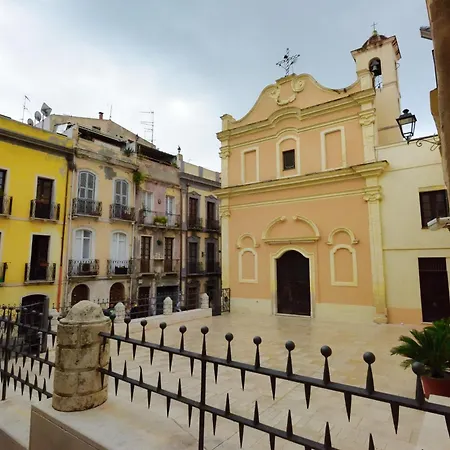 アパート Caba's Vacation Ever カリアリ